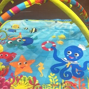 Baby Einstein playmat